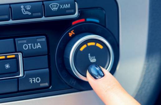 車の汚れたエアコンコンデンサーが車の性能に与える影響